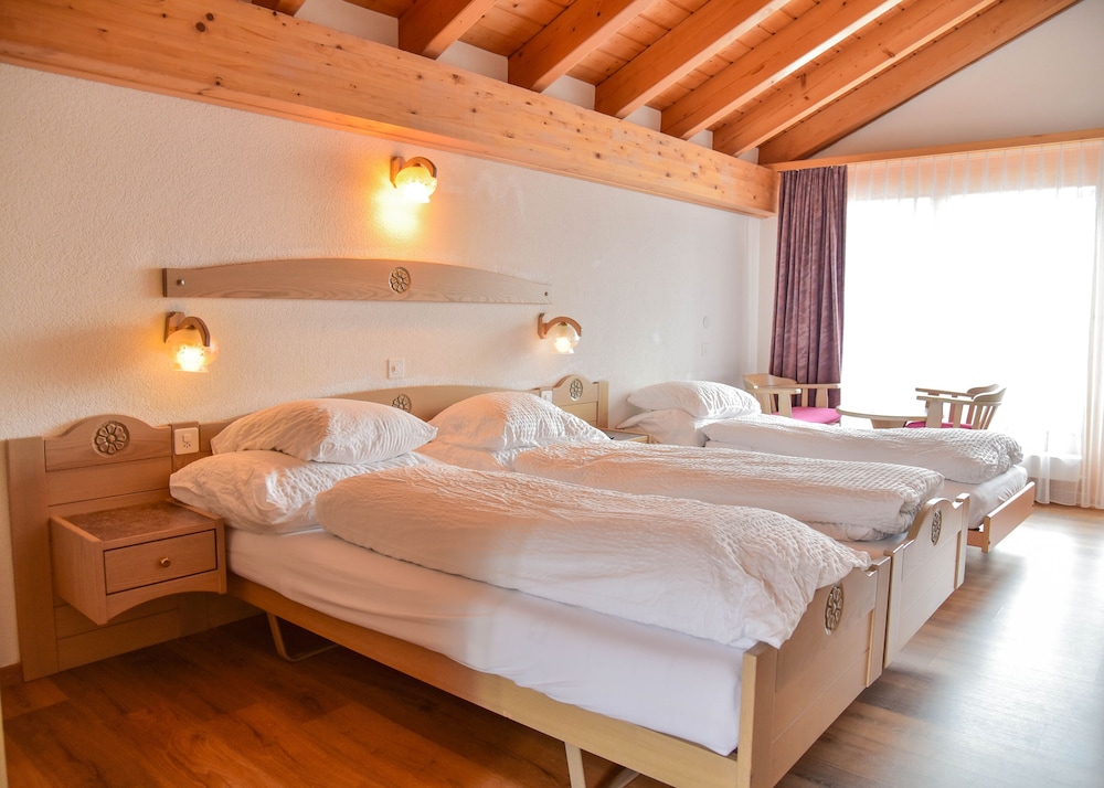 Triple Room, Balcony photo 2