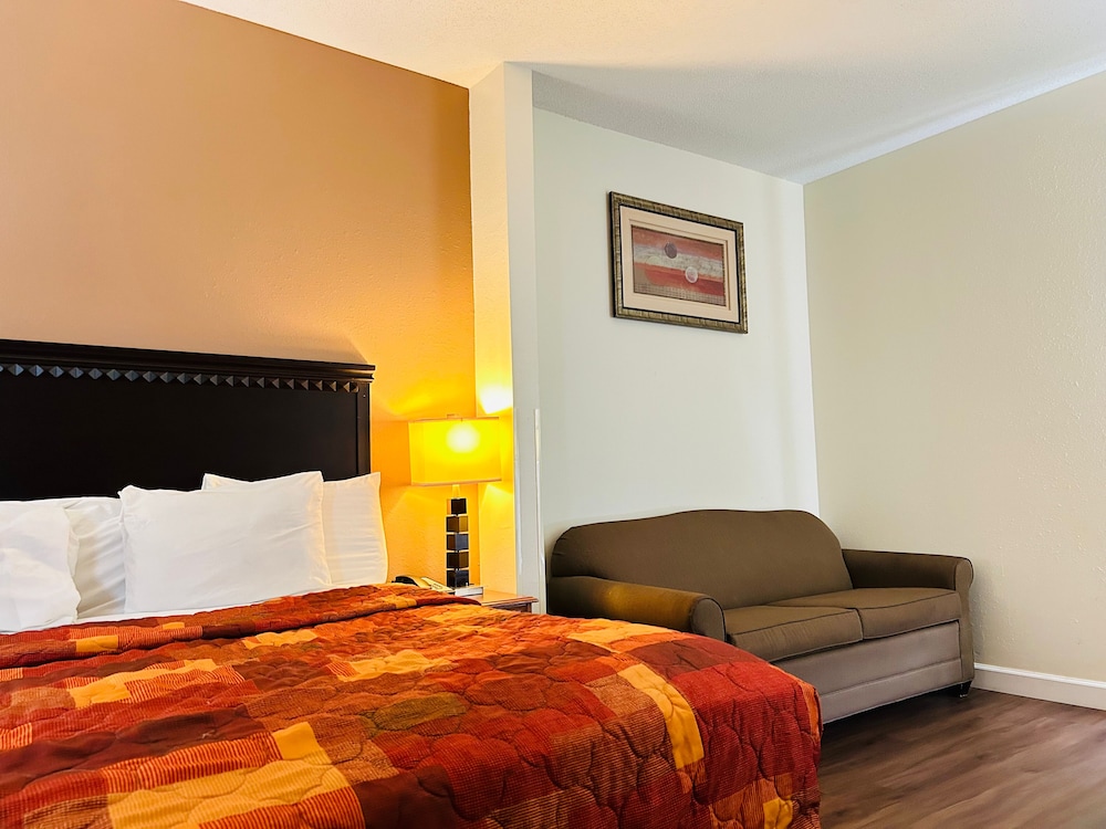 Superior Room, 1 King Bed with Sofa bed, Non Smoking