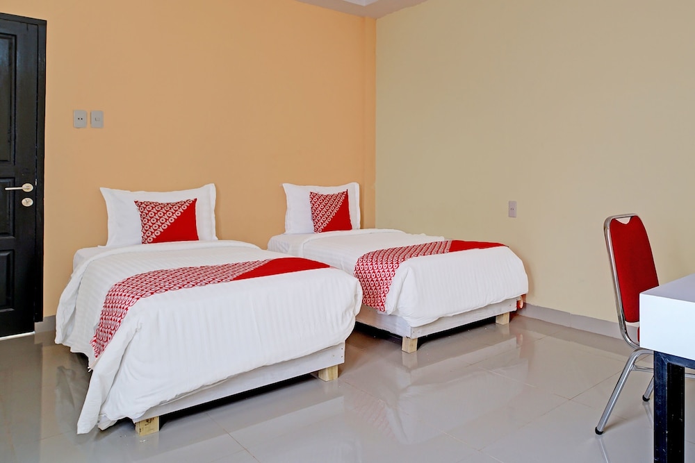 Standard Twin Room photo 3