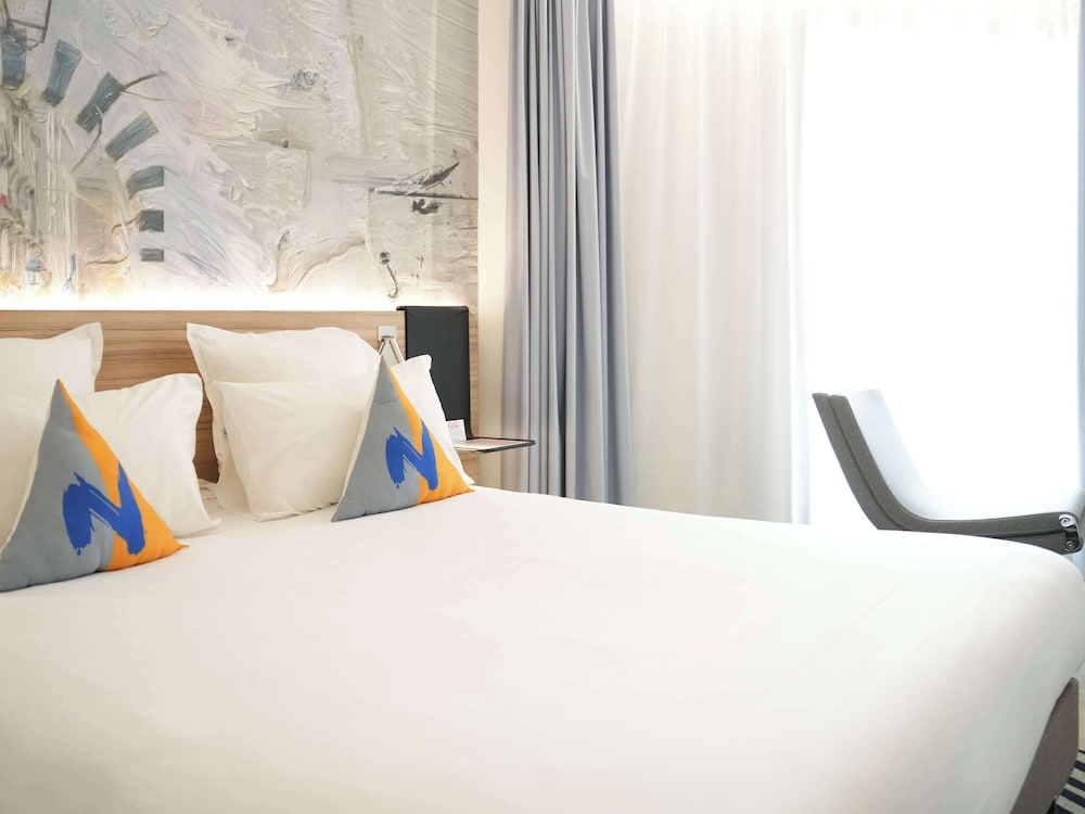 Junior Suite, 1 Double Bed - Photo 5