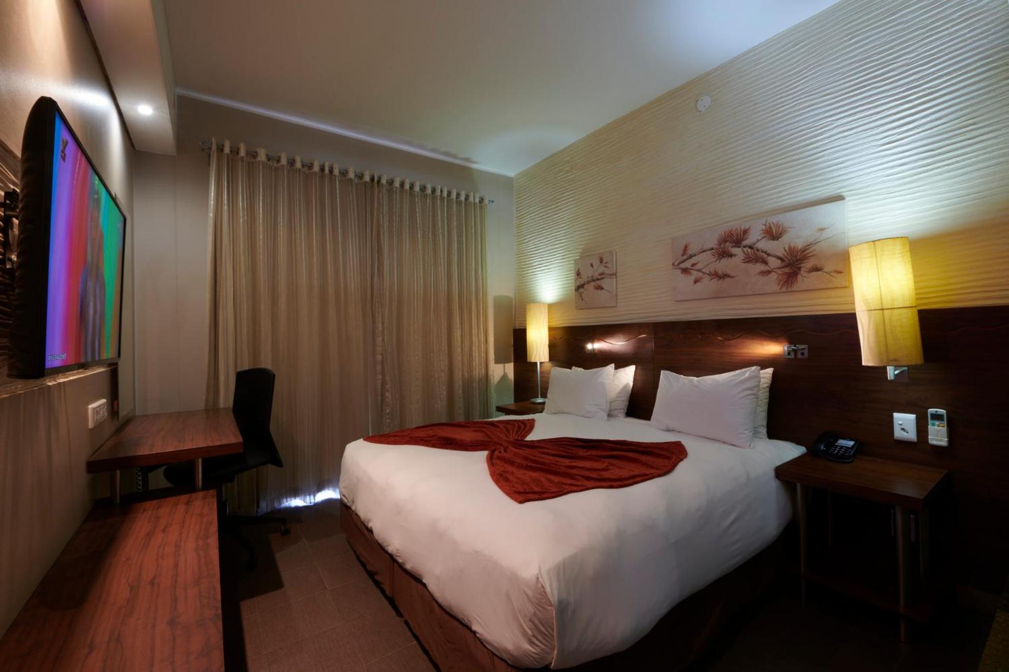 Double or Twin Room photo 2
