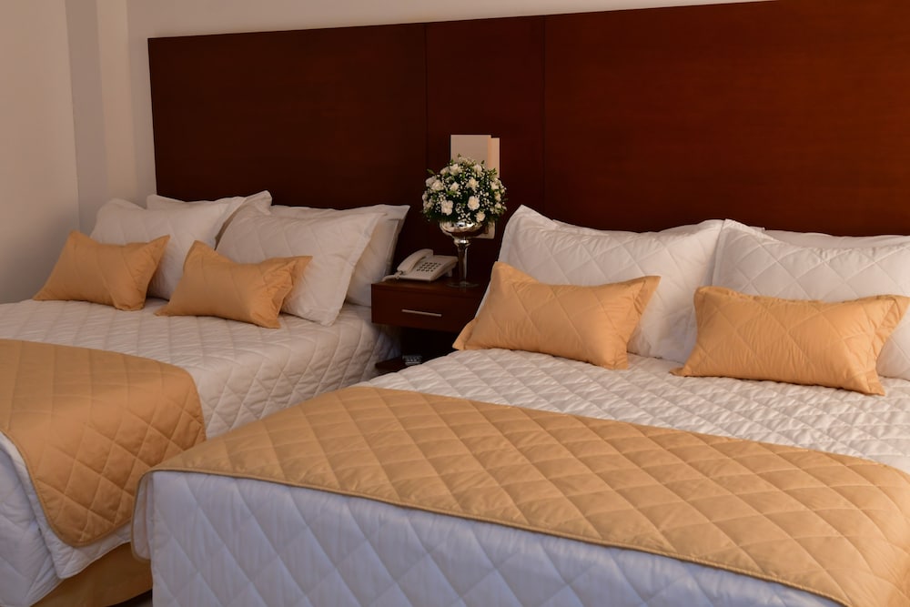 Standard Double Room, 2 Double Beds photo 2