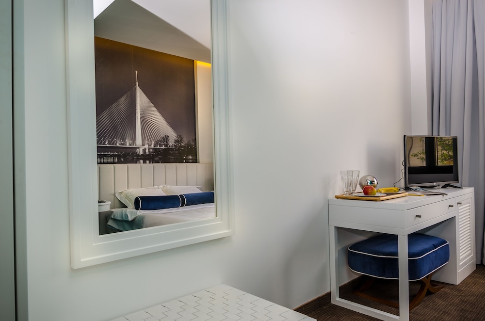 Comfort Double Room, City View photo 2