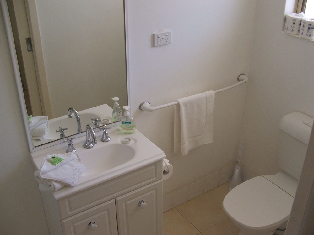 Deluxe Room, 1 Bedroom photo 3