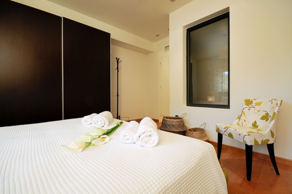 Deluxe Suite photo 3