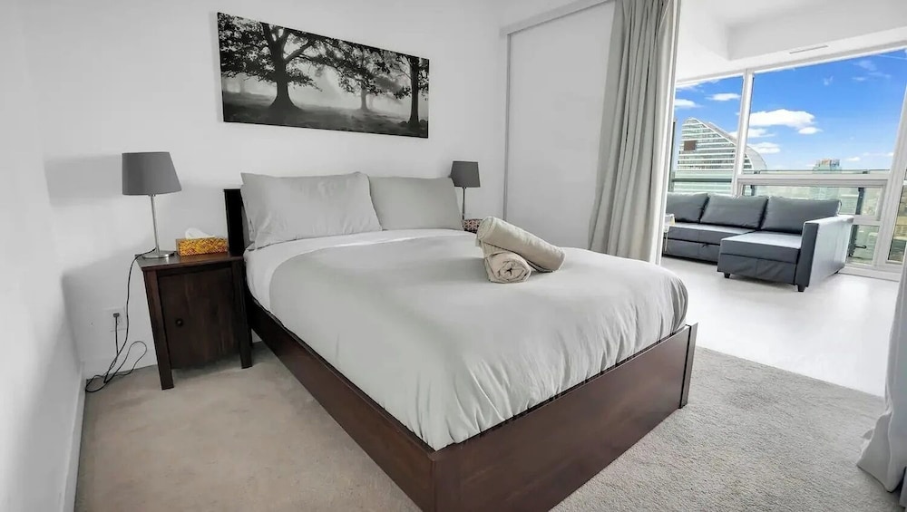 Superior Suite, City View