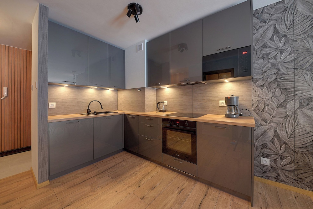 Apartment - Photo 10