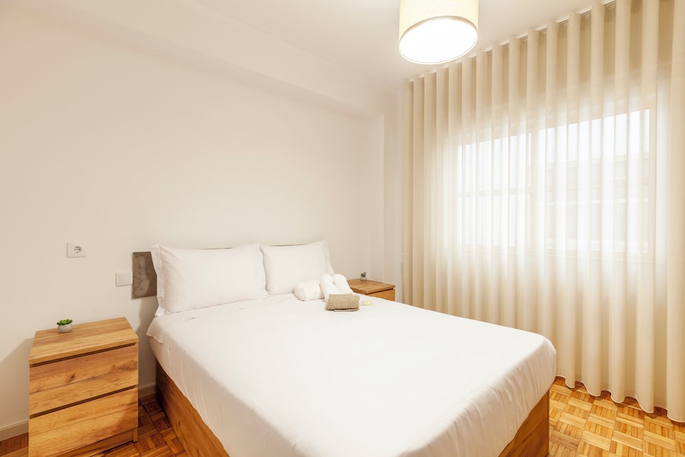 Comfort Room, 1 Queen Bed, Air conditioning (Quarto A4)