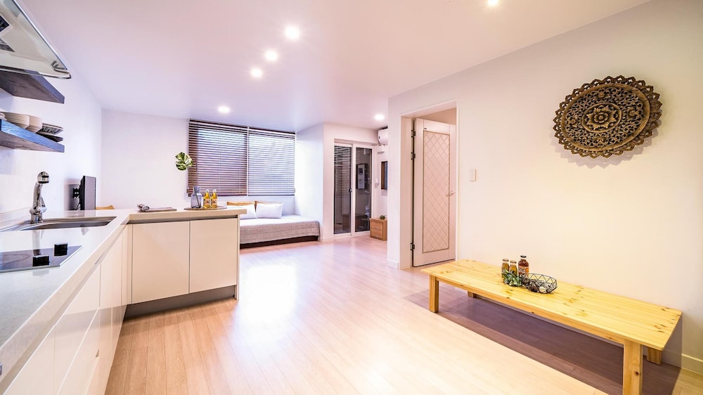 Basic Room, 1 Bedroom (202(No consecutive-night bookings)) - Photo 16