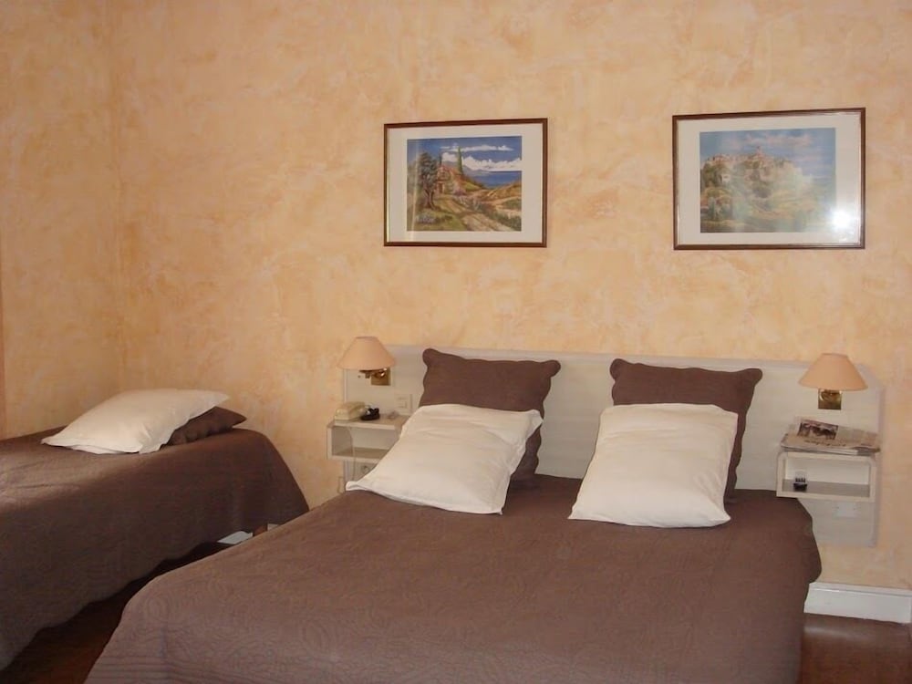 Comfort Triple Room - Photo 6