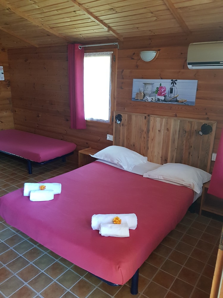 Superior Triple Room, Sea View photo 1