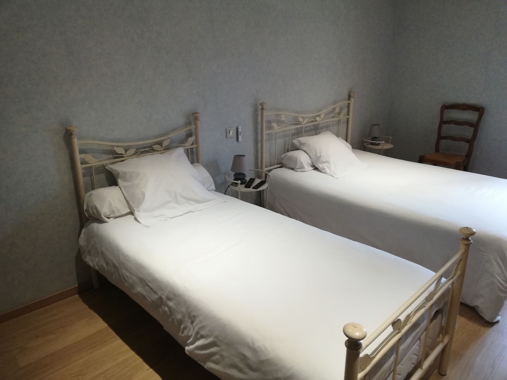 Chambre Triple Classique (Bleuet)