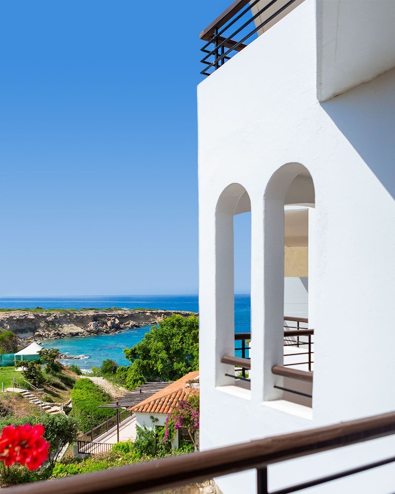 Standard Room, Partial Sea View - Photo 5