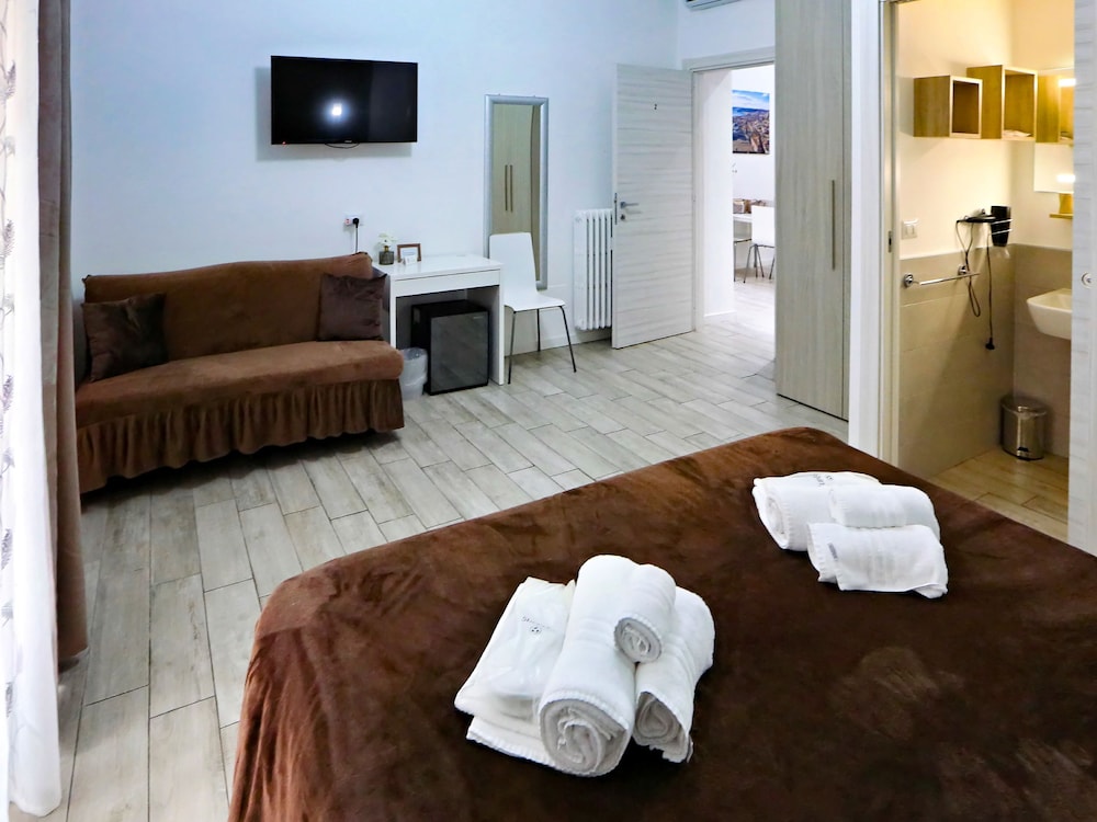 Double Room, Ensuite (Family) photo 2