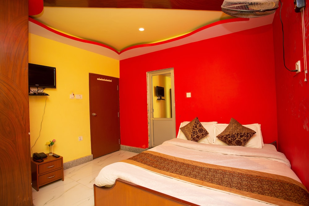 Deluxe Double Room, 1 Bedroom, Hill View photo 2