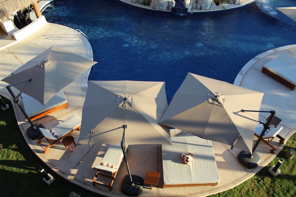 Luxury Junior Suite King Bed