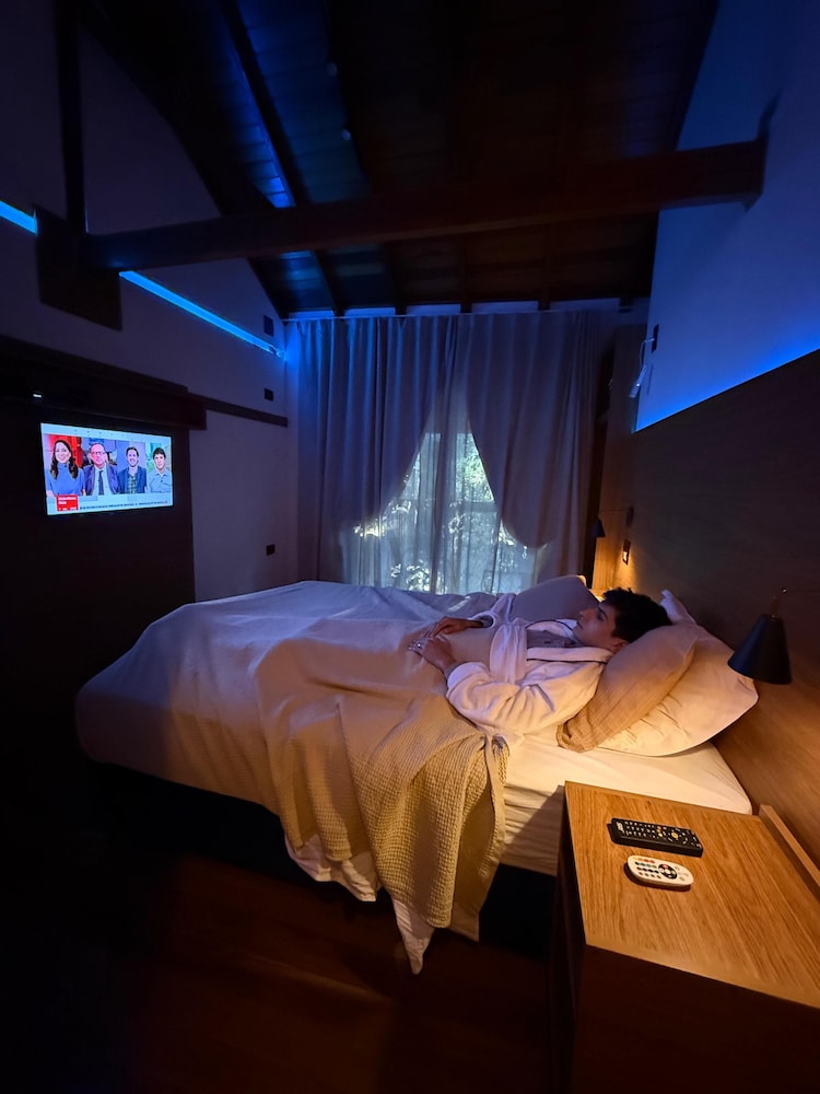 Comfort Room photo 1