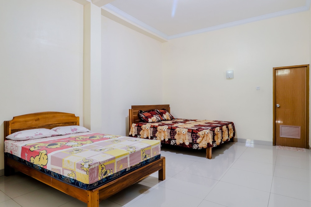 Deluxe Family Room - Photo 9