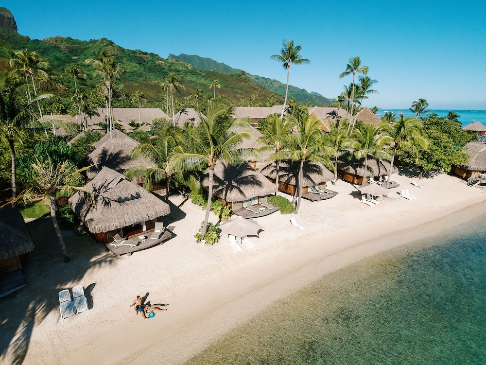 Beach Bungalow photo 2