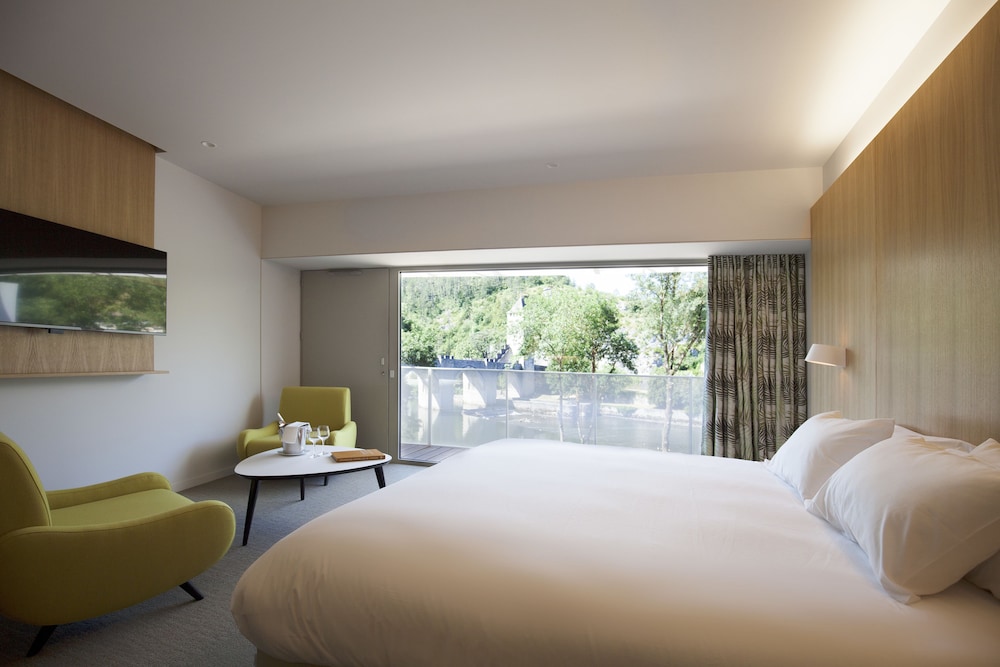 Superior Room, 1 King Bed, Non Smoking (Twin bed on request) photo 2