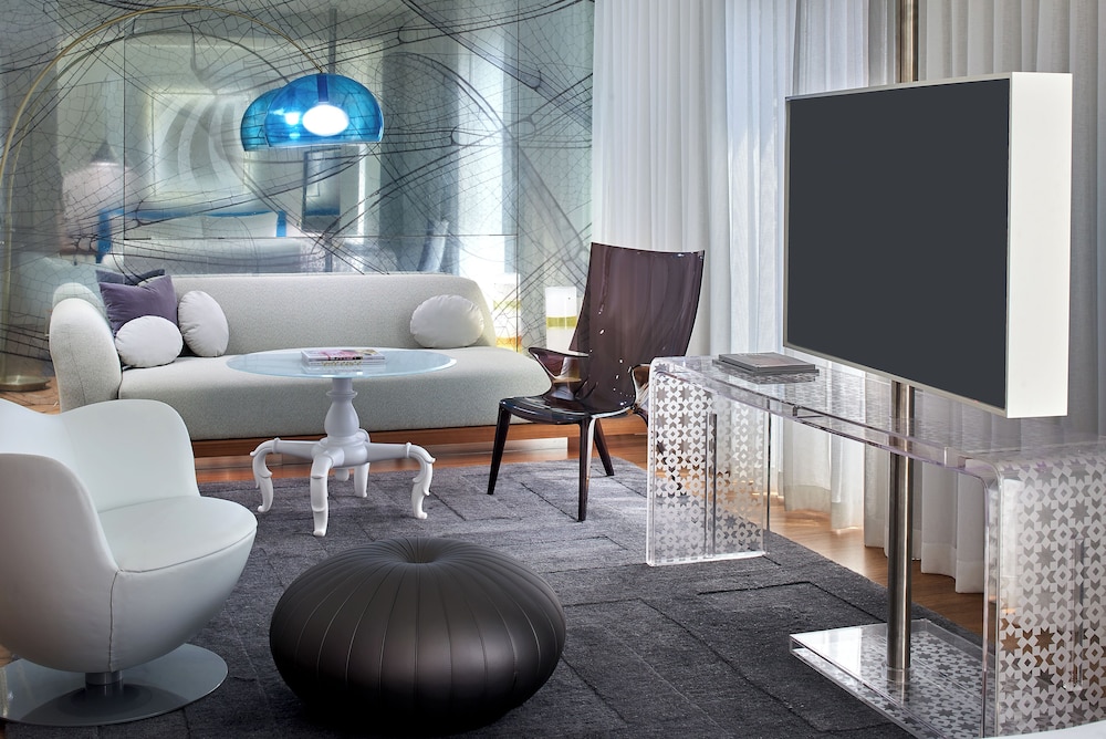 Studio (Suite) photo 2