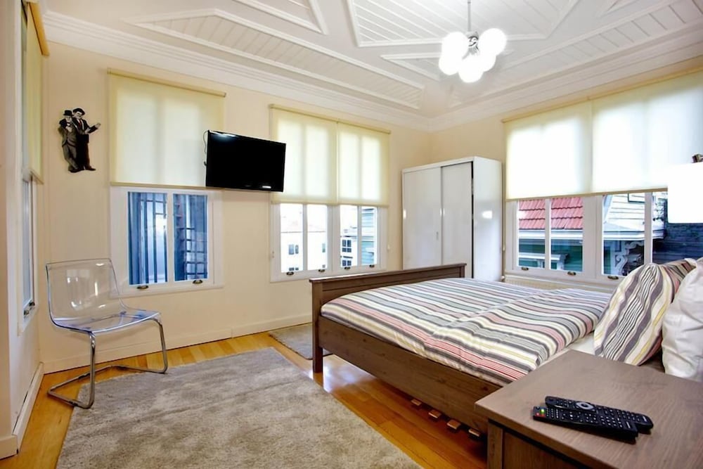 Double Room, Shared Bathroom photo 2