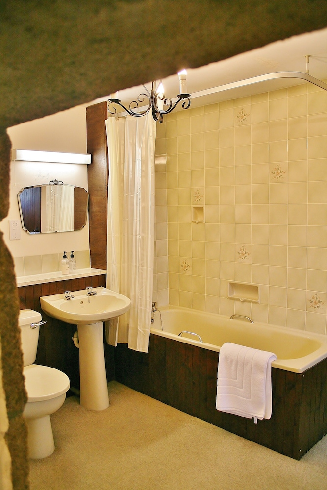 Double Room (4Poster) photo 2