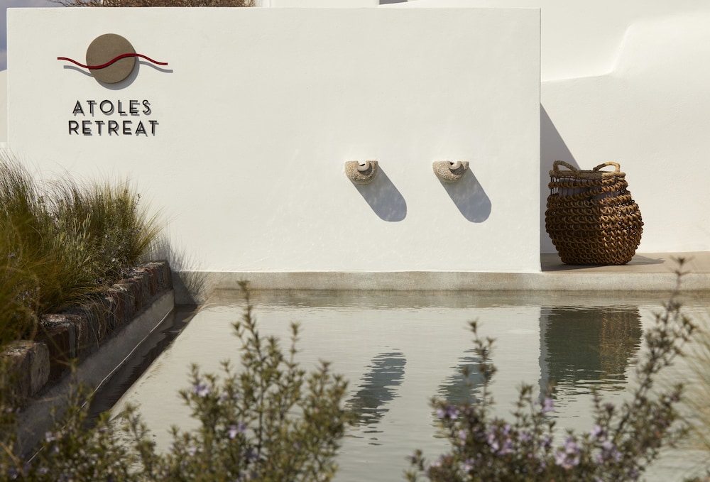 Atoles Villa with Private Pool and Caldera View - Photo 9