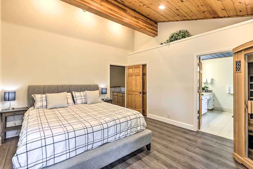 House (5 Bedrooms)