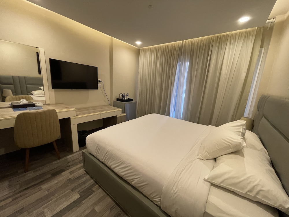 Standard Studio King Apartment