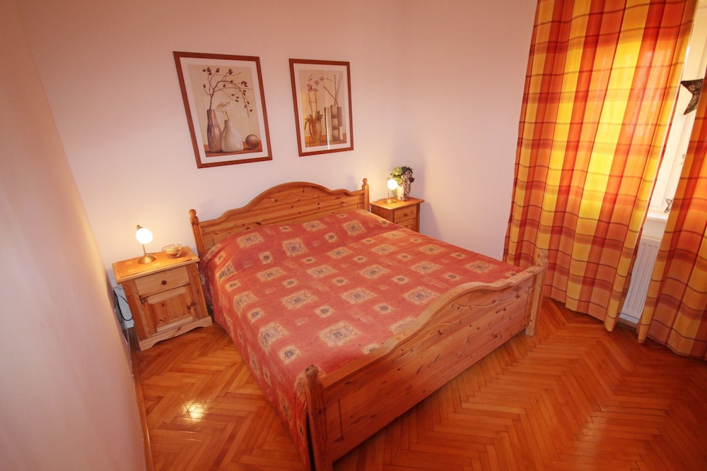 Apartment, 2 Bedrooms, Balcony
