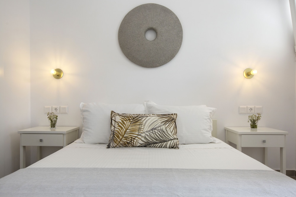 Basic Double Room photo 3