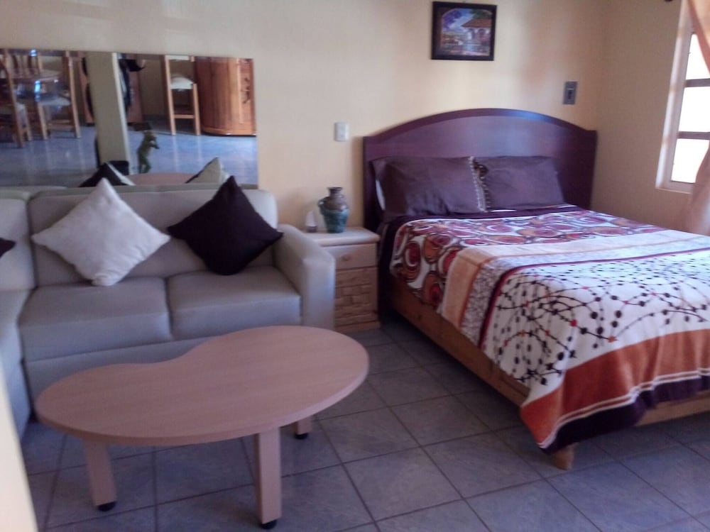 Apartment, 3 Bedrooms, Accessible, Smoking photo 1