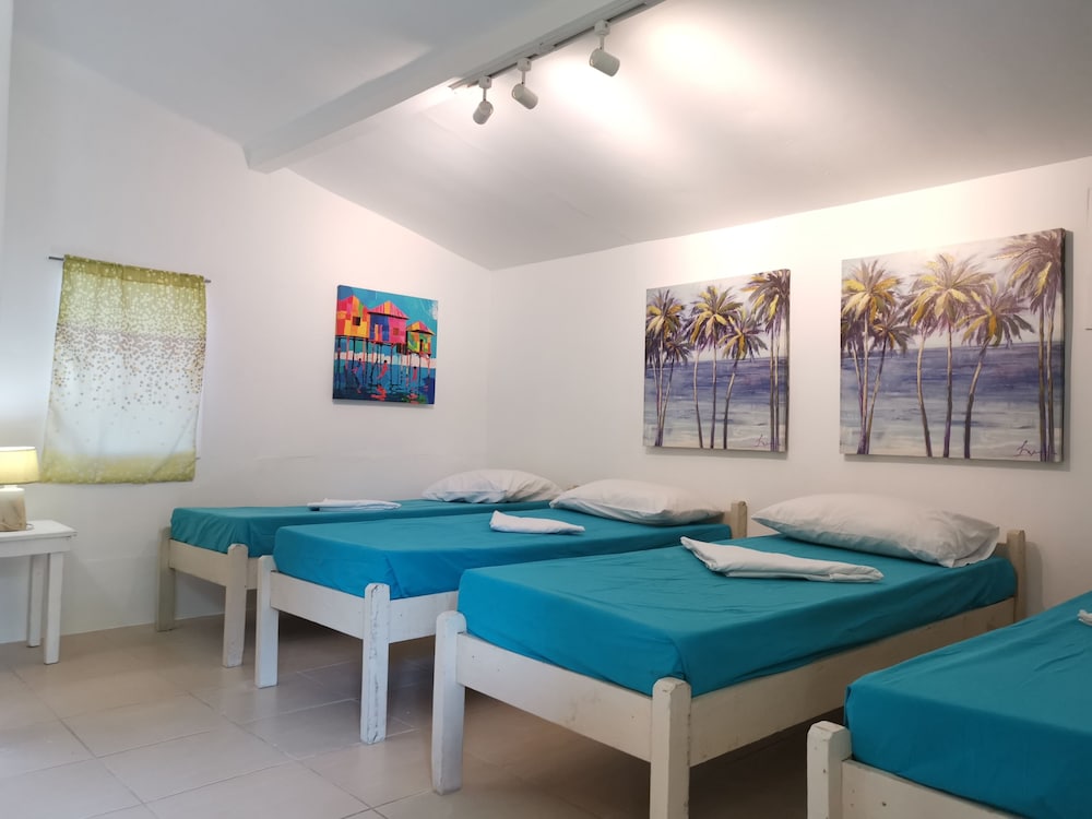 Superior Quadruple Room - Photo 1