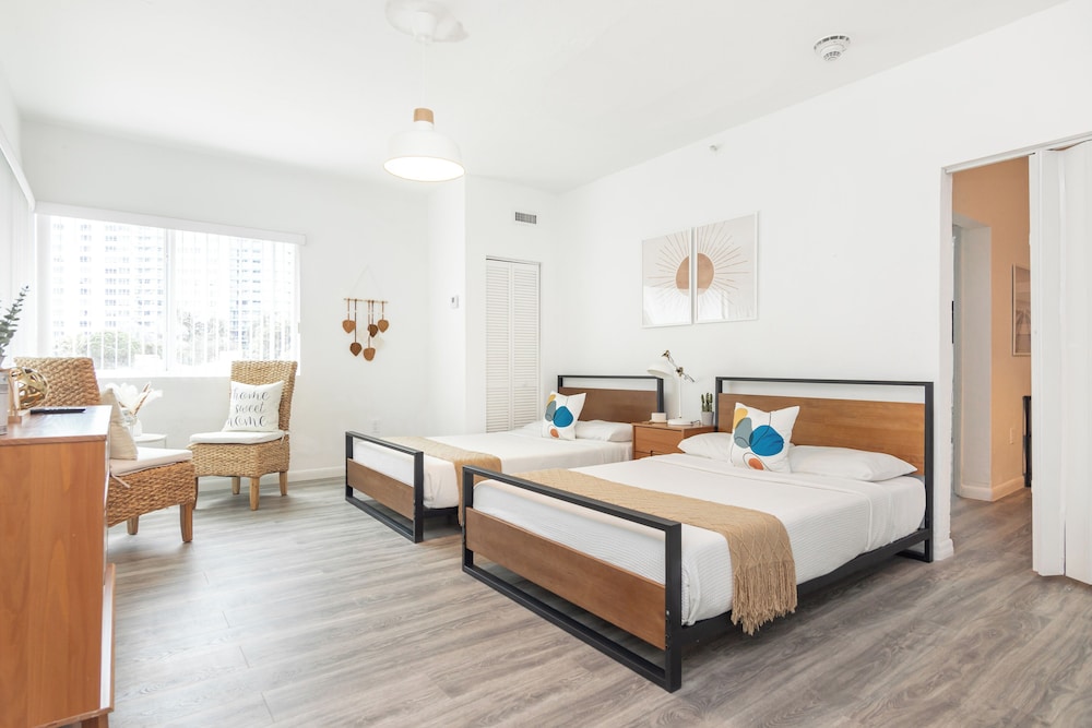 Deluxe Apartment
