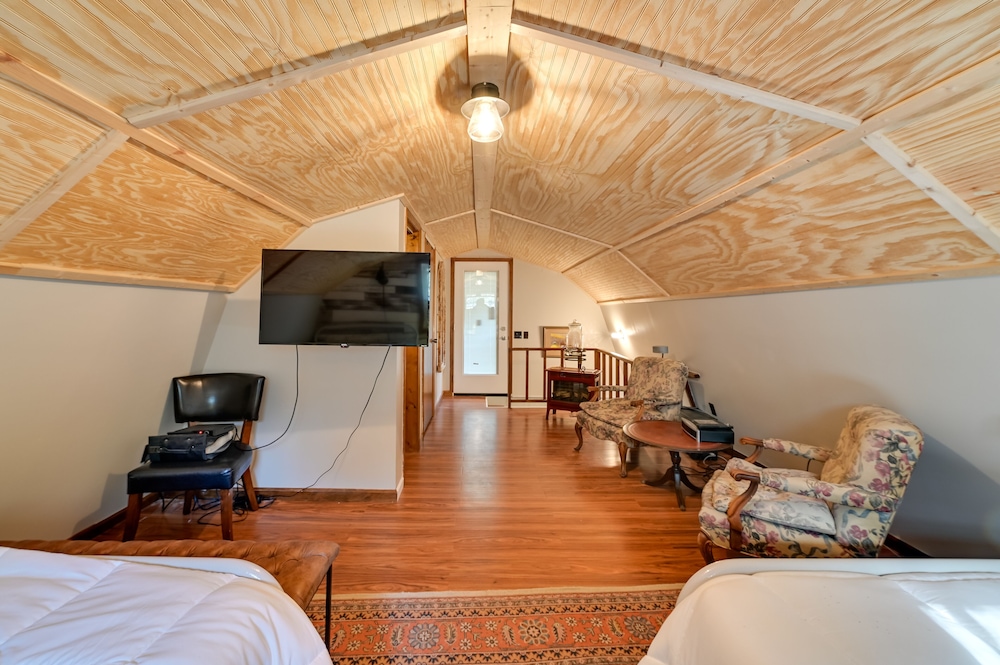 House (1 Bedroom) photo 1