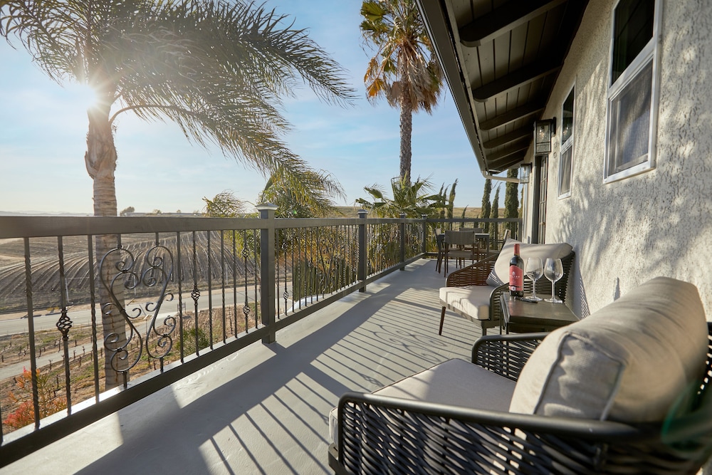 Grand Room, 1 Bedroom, Non Smoking, Vineyard View