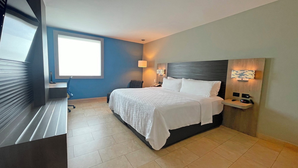 Available room