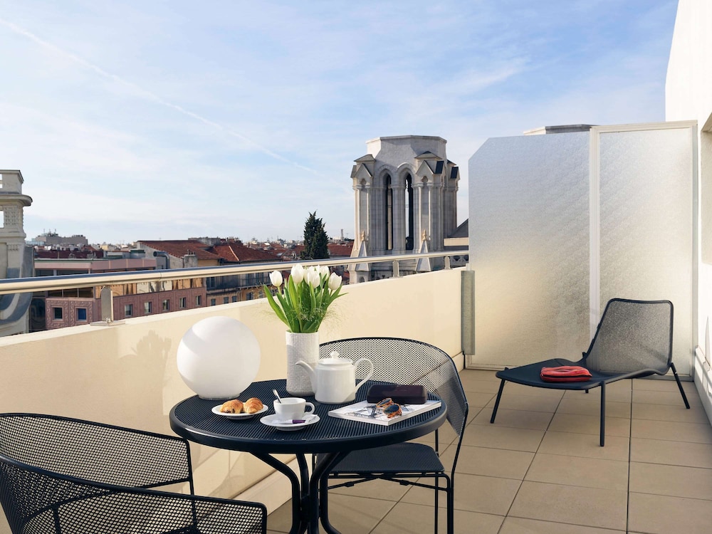 Junior Suite, 1 Double Bed, Terrace - Photo 2
