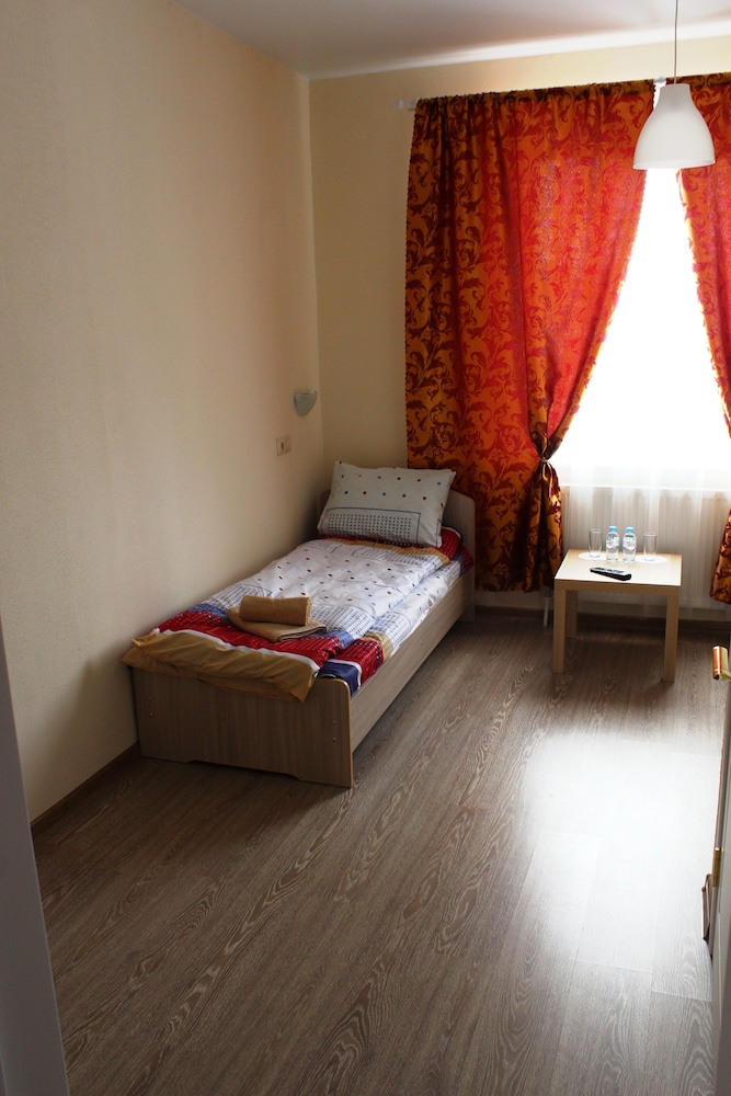 Standard Twin Room, 2 Twin Beds, City View photo 3