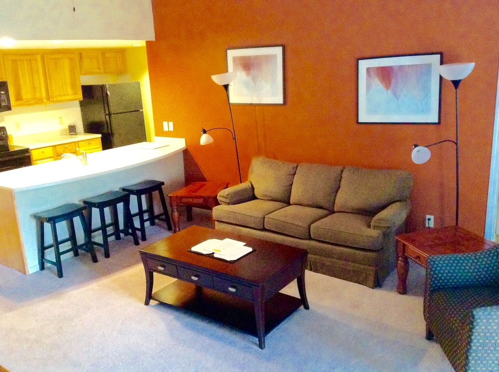 Standard Condo, 2 Bedrooms, Non Smoking photo 2