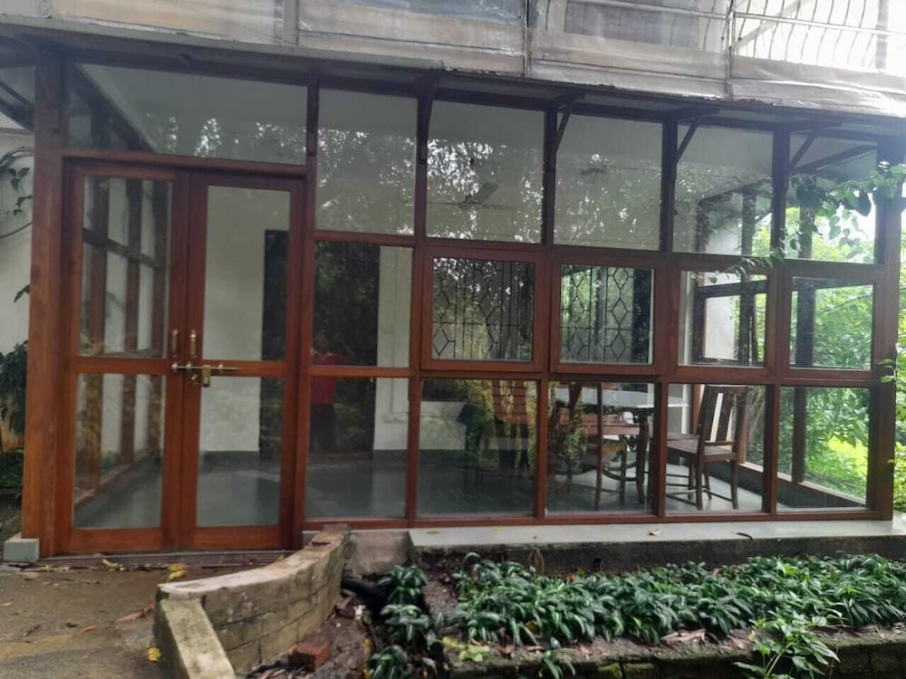 Bungalow photo 1