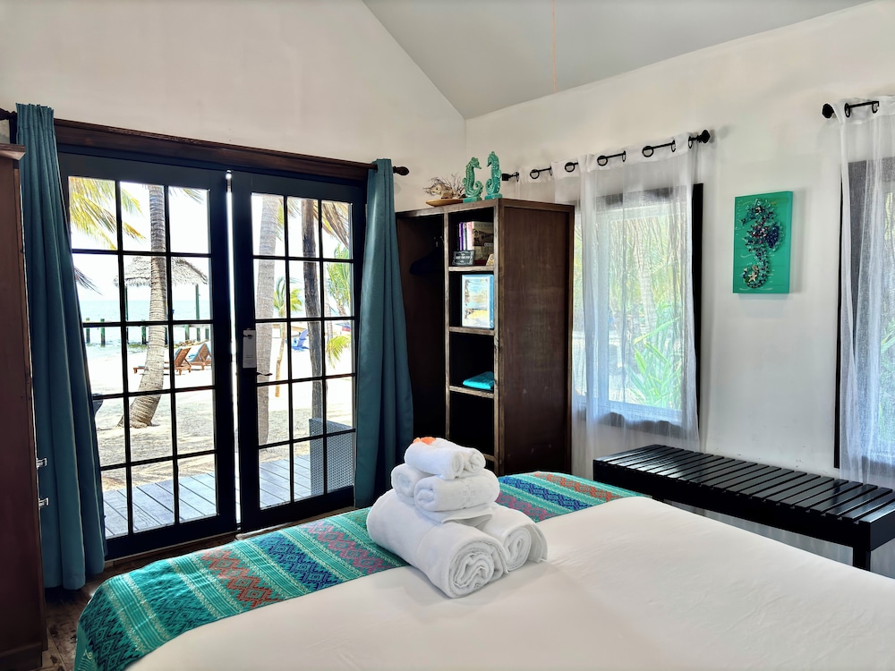 Superior Cabin, 1 Queen Bed, Ocean View