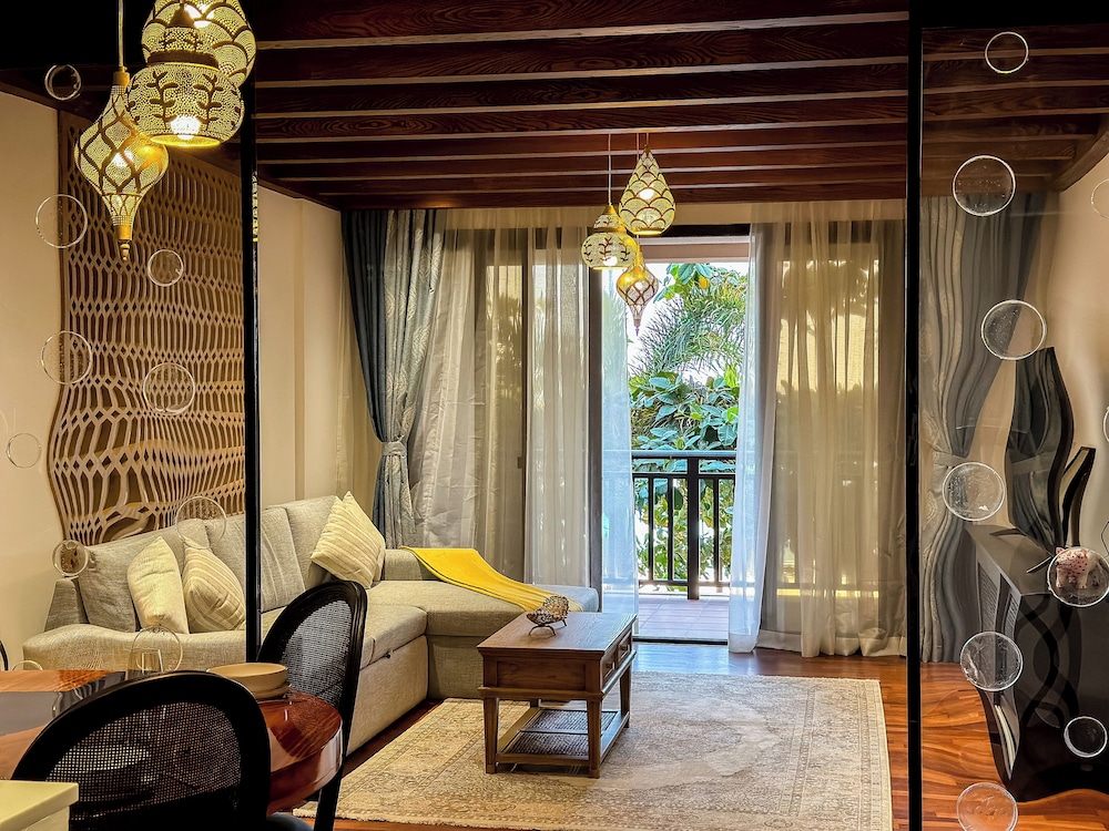 Luxury Apartment, 1 Bedroom, Sea View, Beachfront photo 1