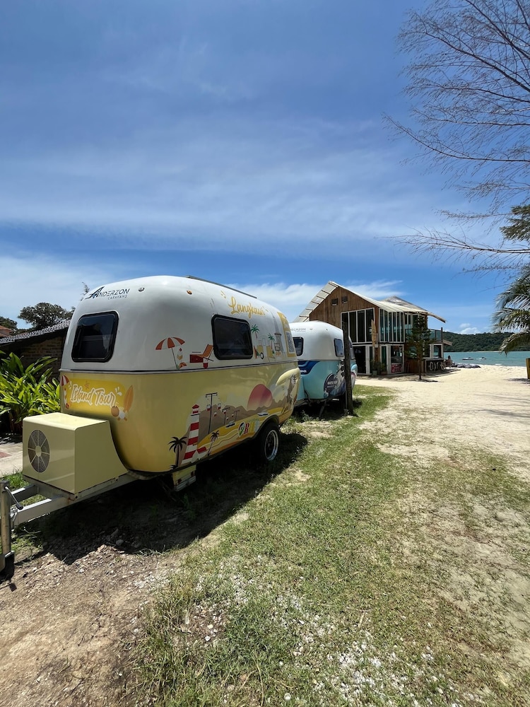 Panoramic Mobile Home photo 1