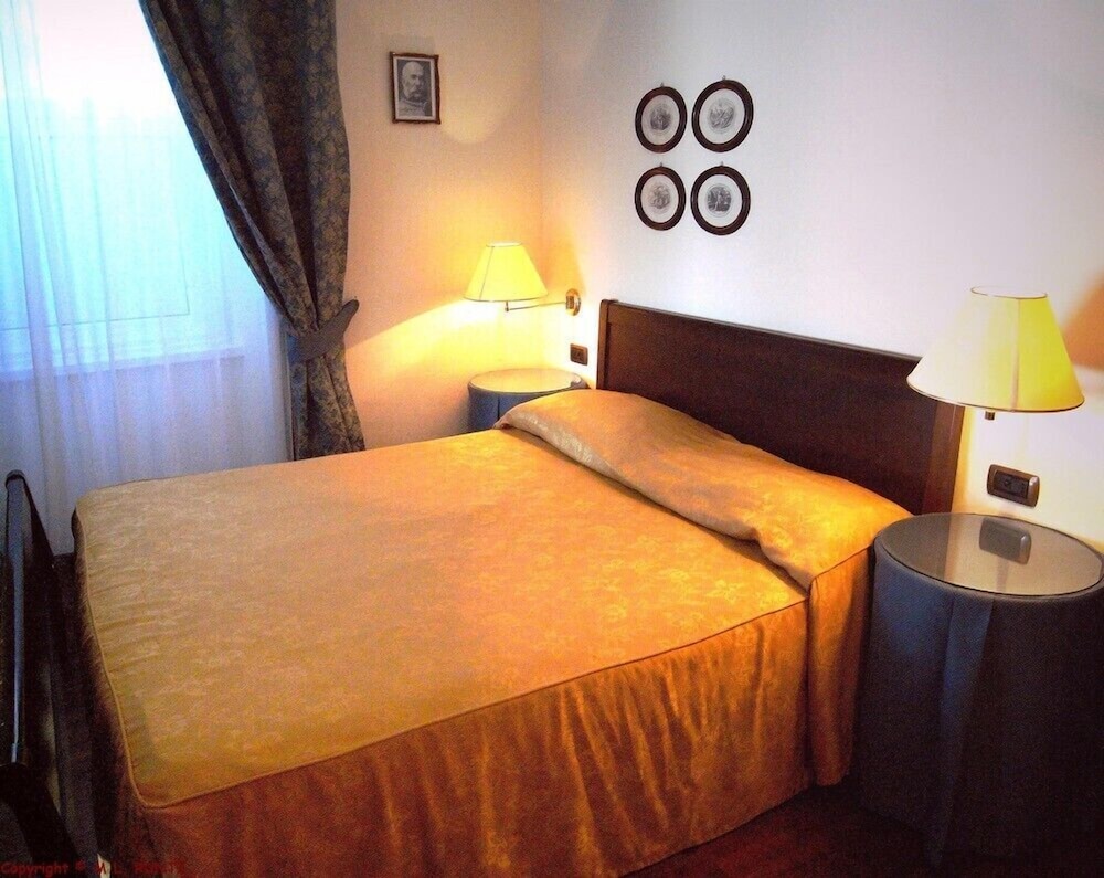 Standard Double Or Twin Room photo 1