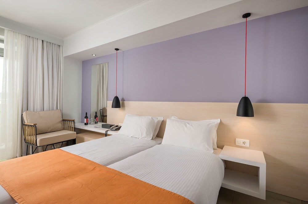Double Room - Photo 4