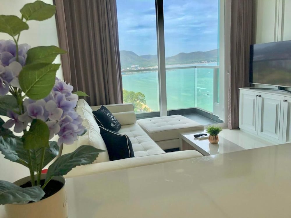 Deluxe Condo, Non Smoking, Sea View photo 2
