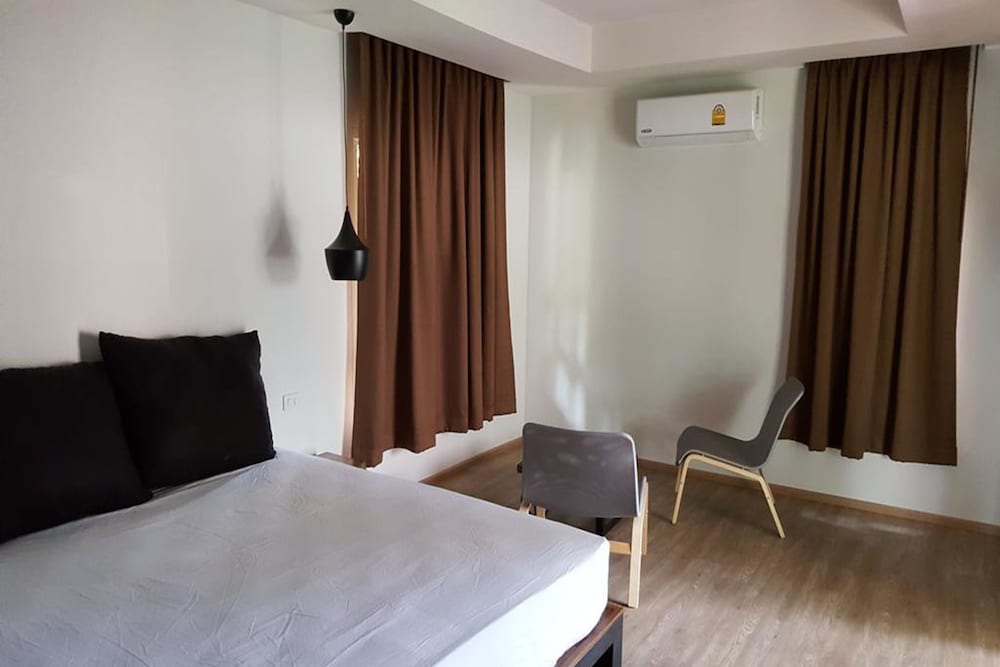 Riverside Standard Double Room photo 2