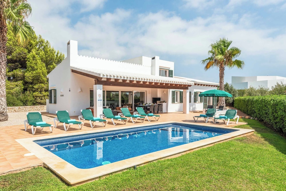 Villa (5 Habitaciones)